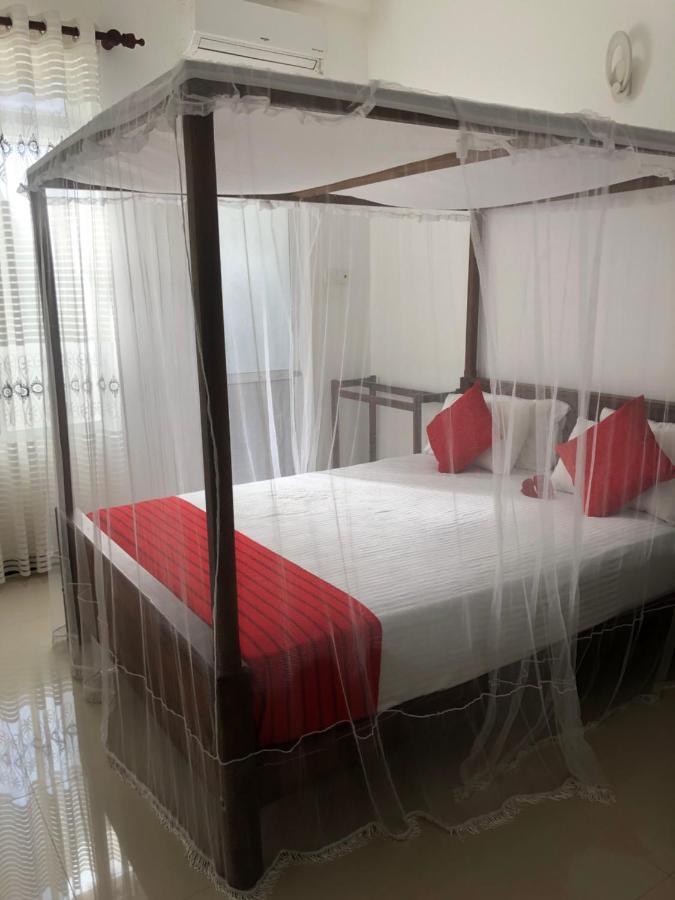 Hiriketiya New Radiant House Hotel Dikwella Eksteriør billede
